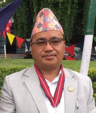 लालबहादुर गुरुङ