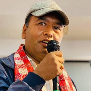तेजन खनाल